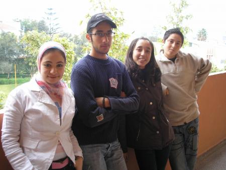 assia, abdel, lamyaa, é filla